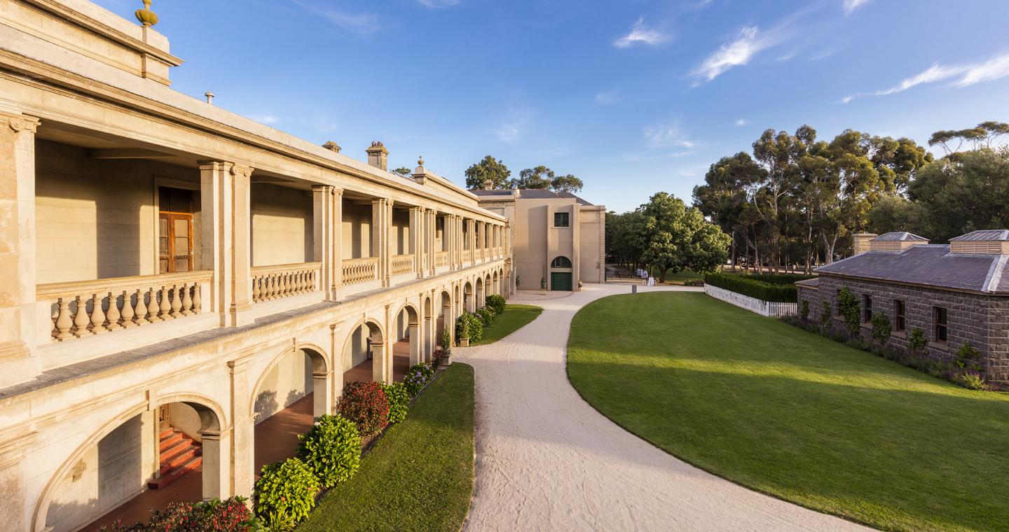 Lancemore Mansion Hotel exterior balcony