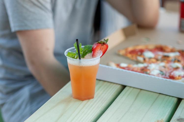 Teddy Picker drink and pizza