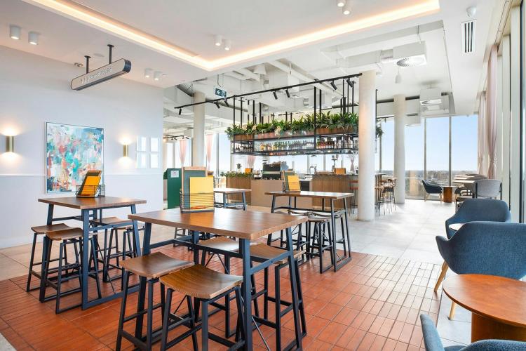 Holiday Inn Werribee Onsite Bar