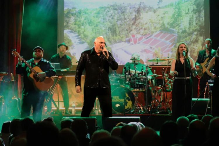 The Neil Diamond Story - Song Sung Blue Tour