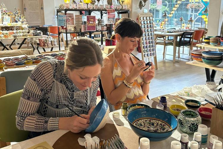 Art Masterclass Paint and Sip Classes