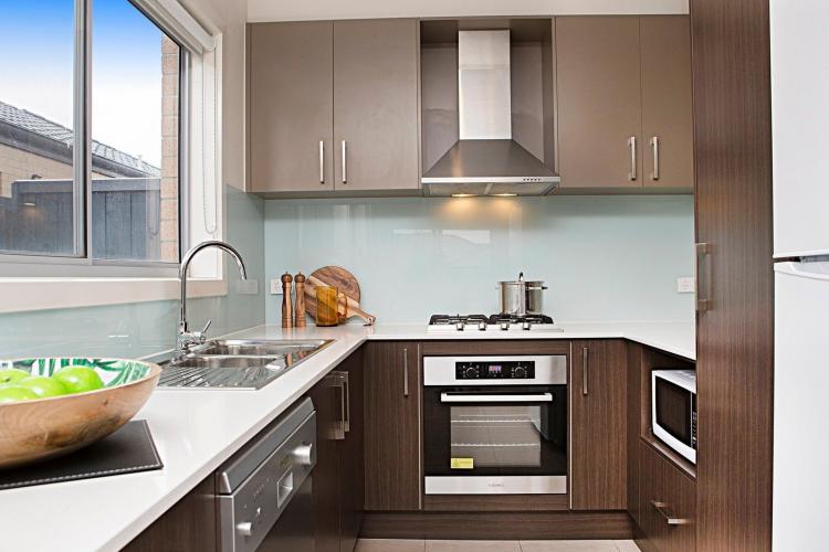 Gumflower - Werribee - Kitchen b