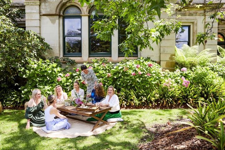 ladies who picnic